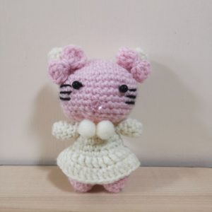 HC018 - Amigurumi Kitty - 100% Handmade Crochet - H12.5cm - 41gm