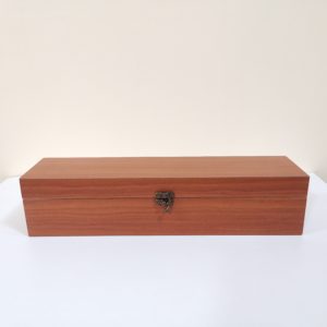 JB 005 - Laminate (Cherry) - Inside - Carpet Base - 34cm x 8.6cm x H8cm