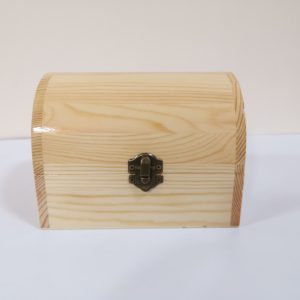 JB 012 - High Gloss Lacquer - Inside - Carpet Base - 16cm x 11.6cm x H11.5cm