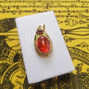 Thai Amulet - Naga Eye Pendant Flower (2 x 4cm). This Serpent stone bring Good Luck to the owner. Good Health & Mysterious powers. Repel fear or evil. Excellent for eyes vision. FREE: Amulet Box & 2pcs Lucky 4D Aikhai Joss-stick
