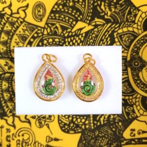 Thai Amulet – Pendant – Naga with Diamond. This Serpent stone bring Good Luck to the owner. Good Health & Mysterious powers. Repel fear or evil. Excellent for eyes vision. Naga(60). FREE: Amulet Box & 2pcs Lucky 4D Aikhai Joss-stick
